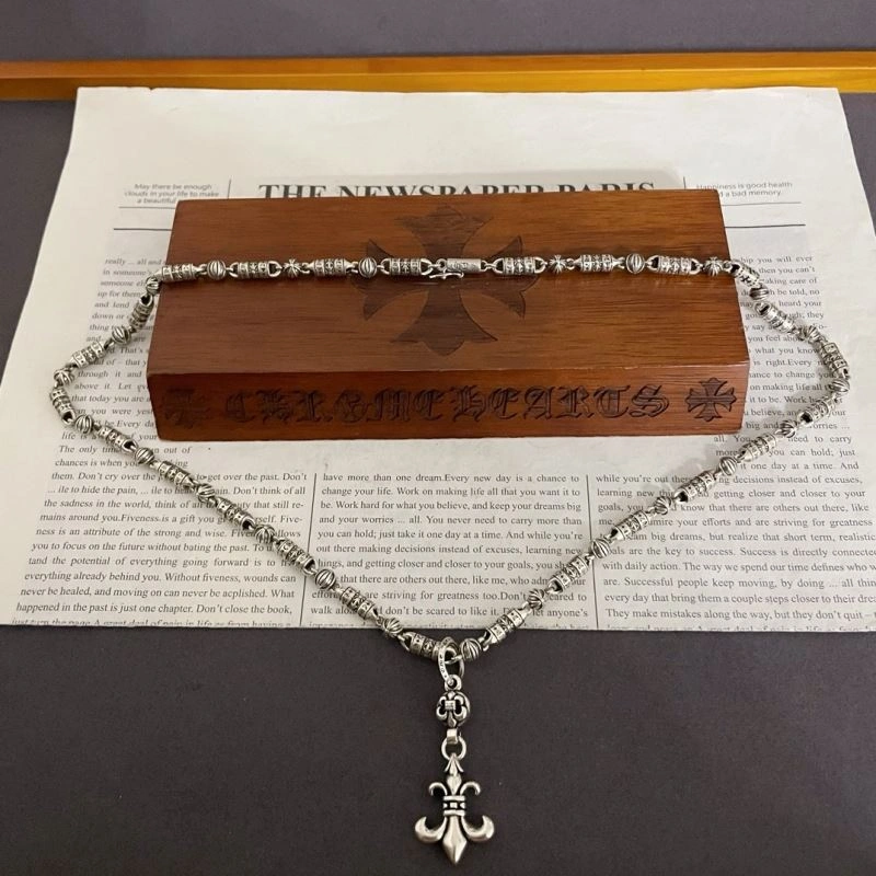 Chrxmx Hxxrts Necklaces Comfortable 301100