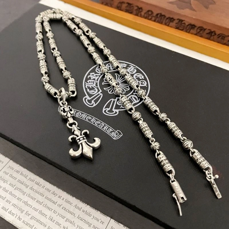 Chrxmx Hxxrts Necklaces Comfortable 301100