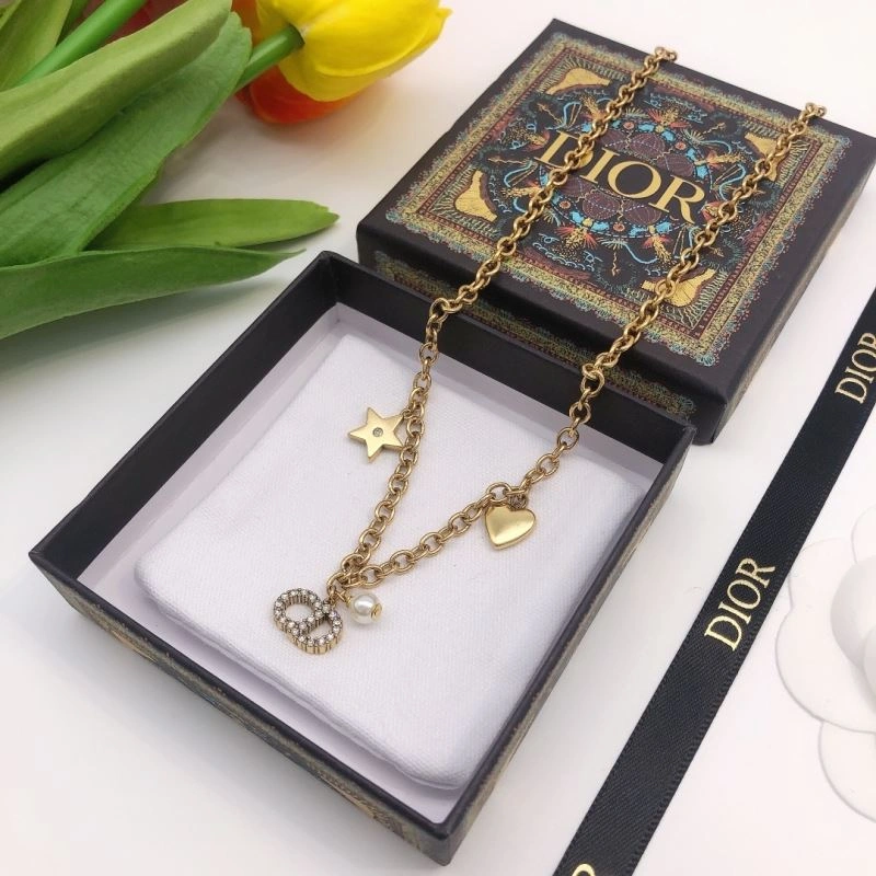 Christian Dxxr Necklaces Resilient 295120