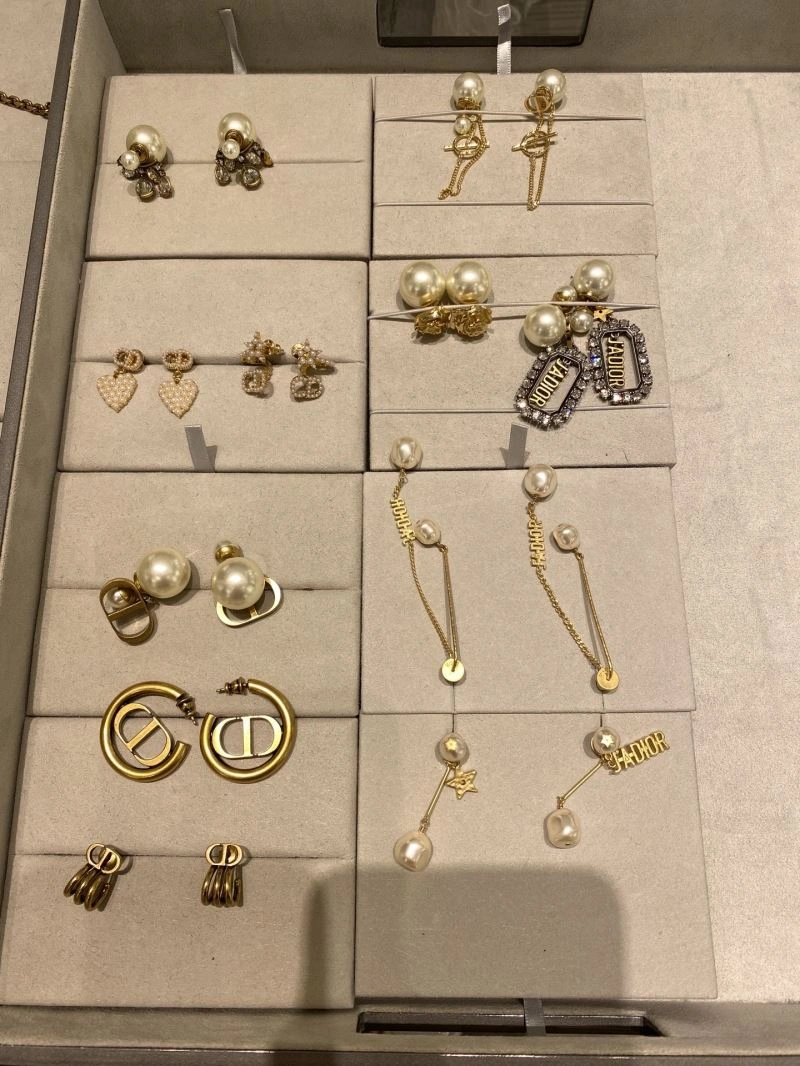 Christian Dxxr Earrings Breathable 295397