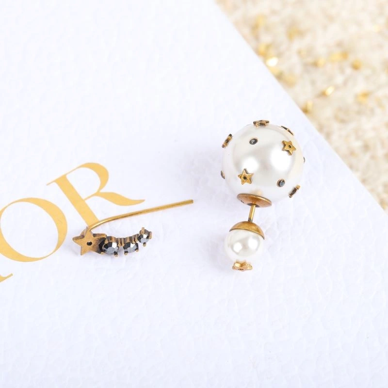 UrbanStyle Christian Dxxr Earrings 295396