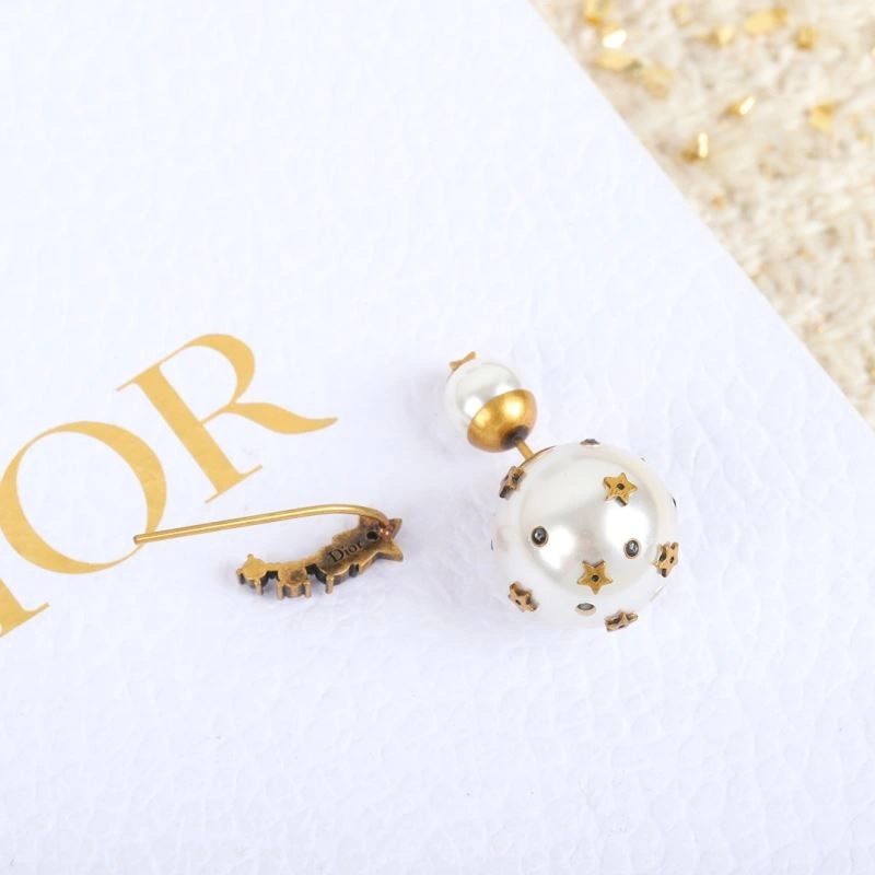 UrbanStyle Christian Dxxr Earrings 295396