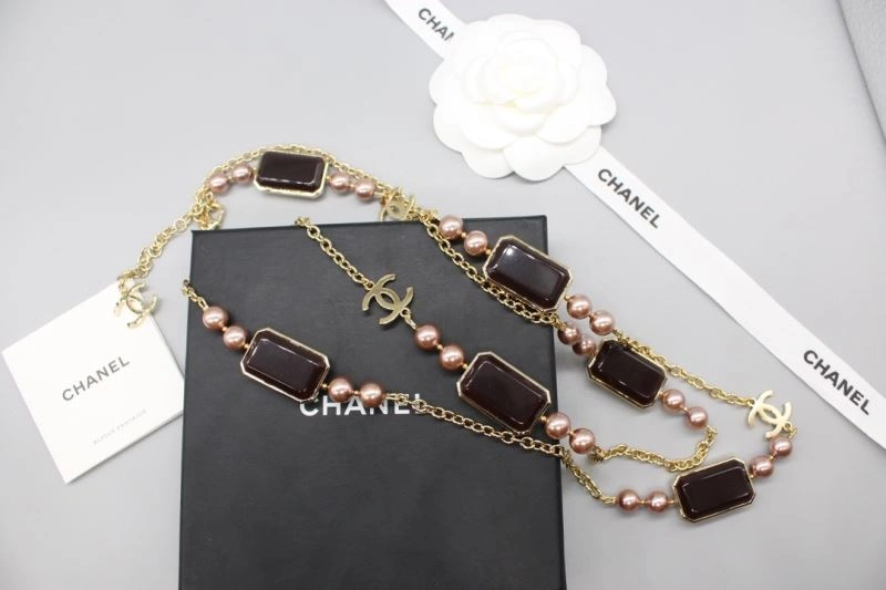 Trendy Chxnxl Brooches 292887