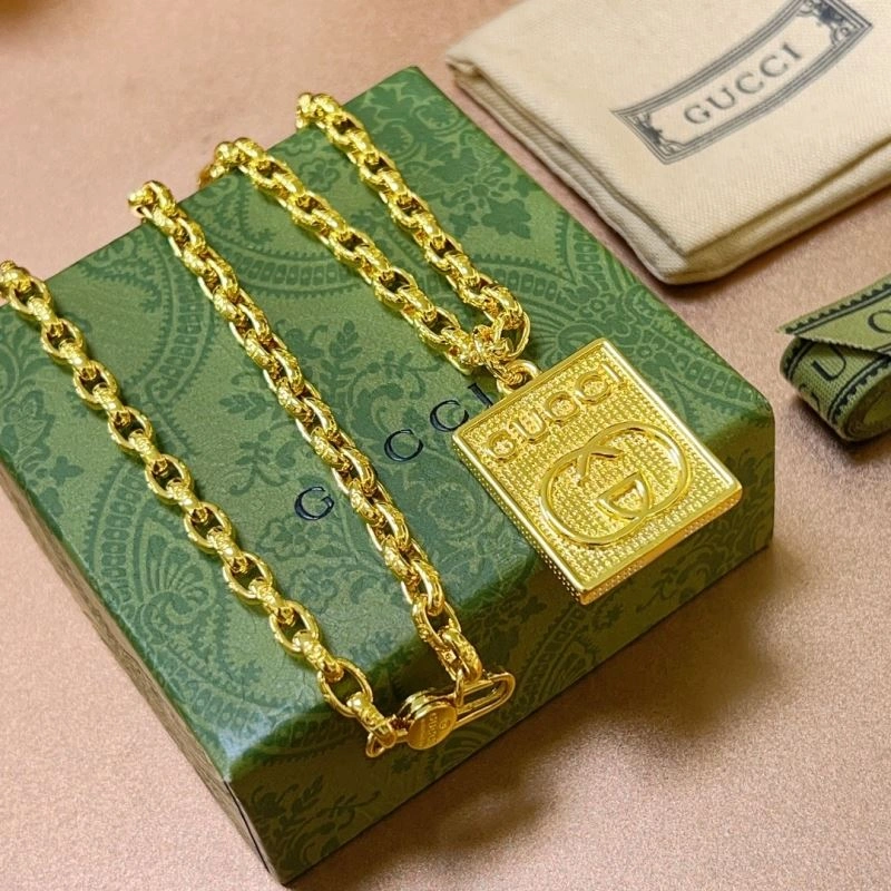 Gxccx Necklaces Stylish 306658