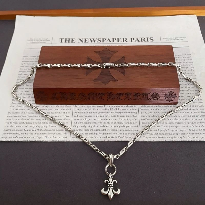 Sophisticated Chrxmx Hxxrts Necklaces 301091