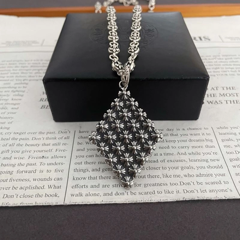 Chrxmx Hxxrts Necklaces HighQuality 301088