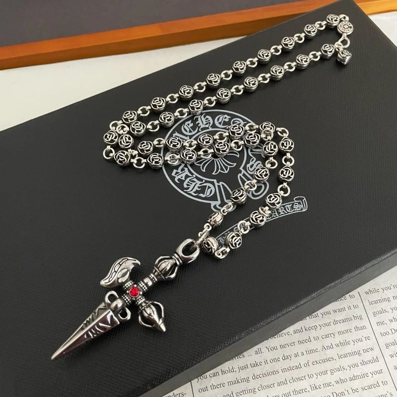 WellDesigned Chrxmx Hxxrts Necklaces 301087