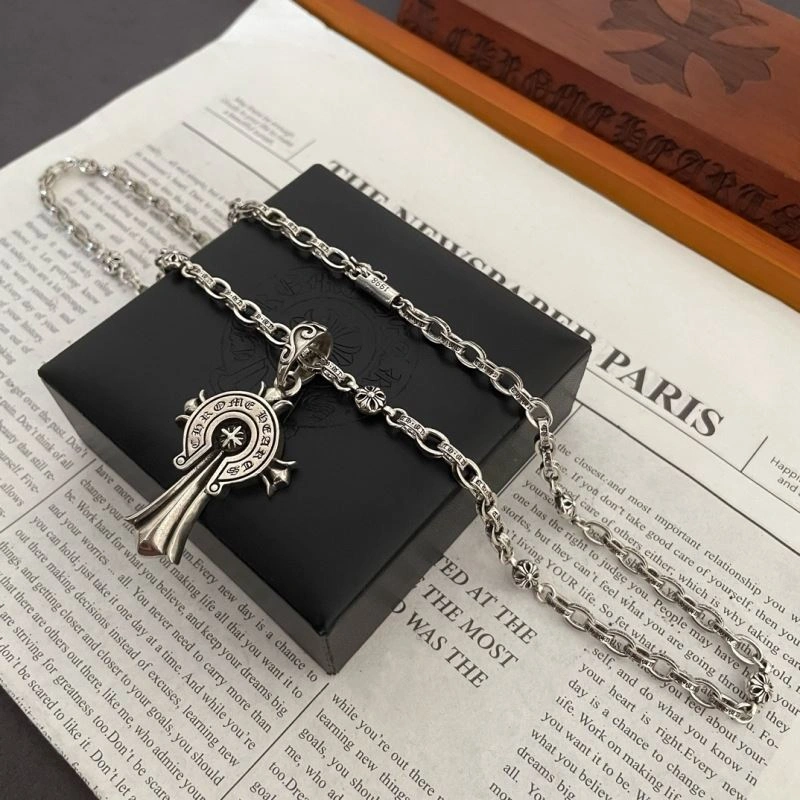 HighQuality Chrxmx Hxxrts Necklaces 301086