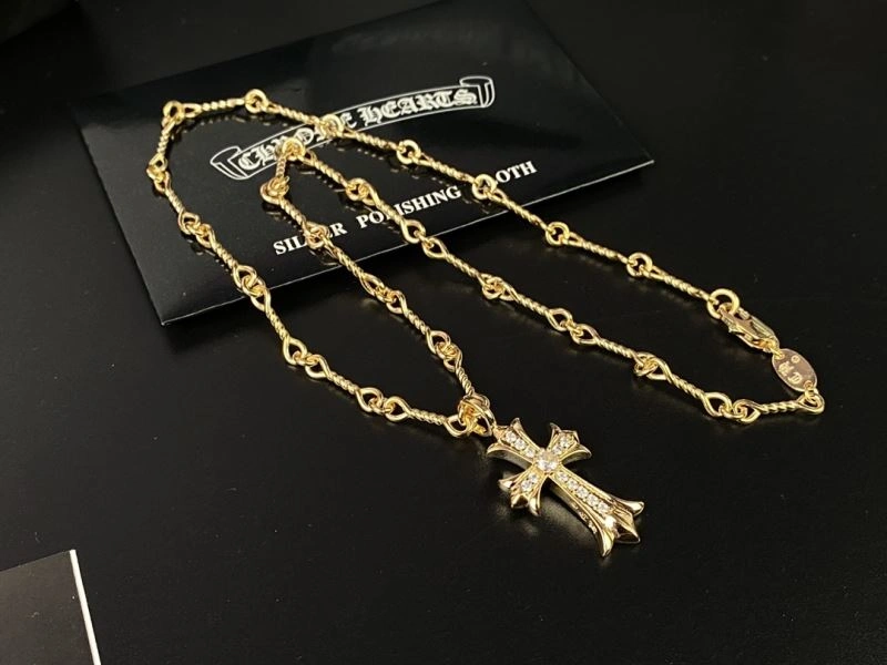 Cozy Chrxmx Hxxrts Necklaces 301084