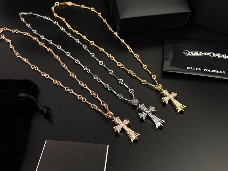Cozy Chrxmx Hxxrts Necklaces 301084