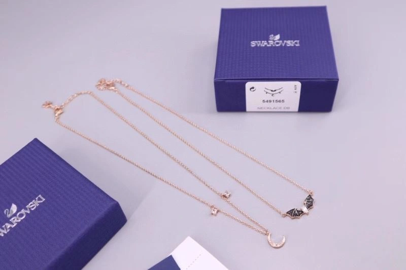 Swxrxvski Necklaces Modern 315242