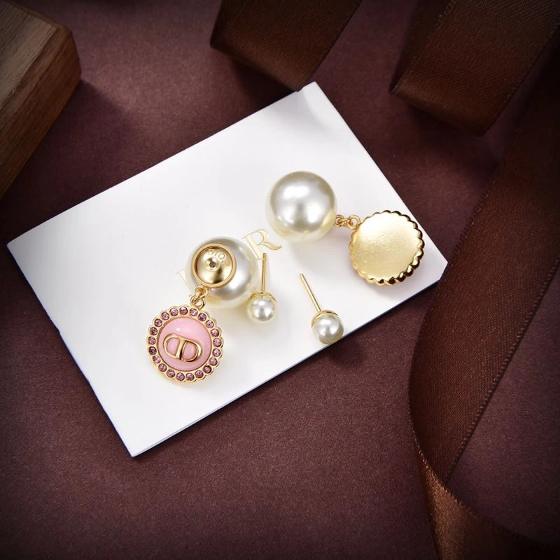 Christian Dxxr Earrings Sophisticated 295392