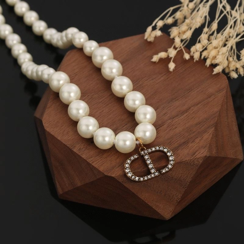 Christian Dxxr Necklaces Functional 295117
