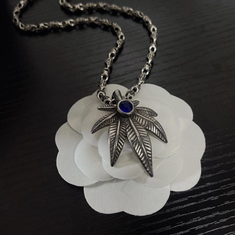 Chrxmx Hxxrts Necklaces Trendy 301080