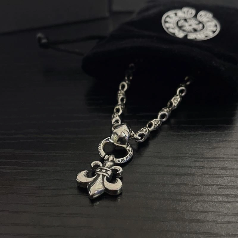 Chrxmx Hxxrts Necklaces GoAnywhere 301079