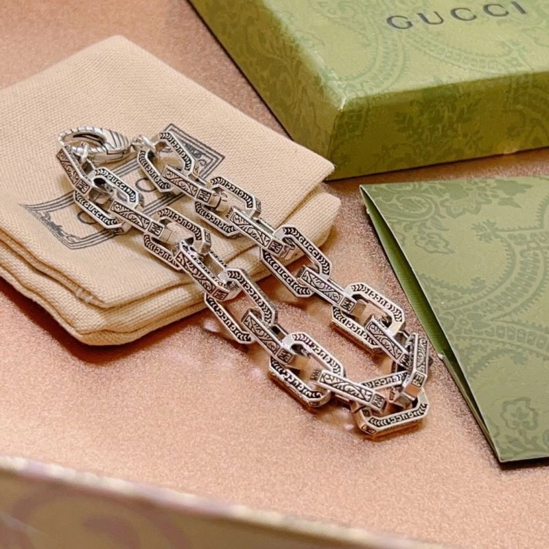 Comfortable Gxccx Bracelets 307270