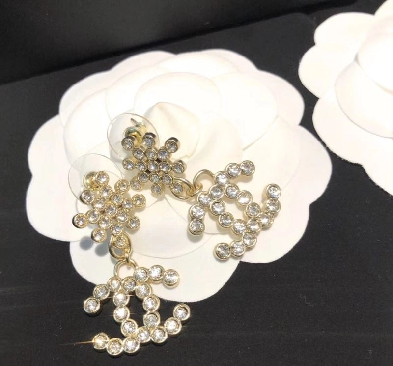 Chxnxl Earrings Sophisticated 291838