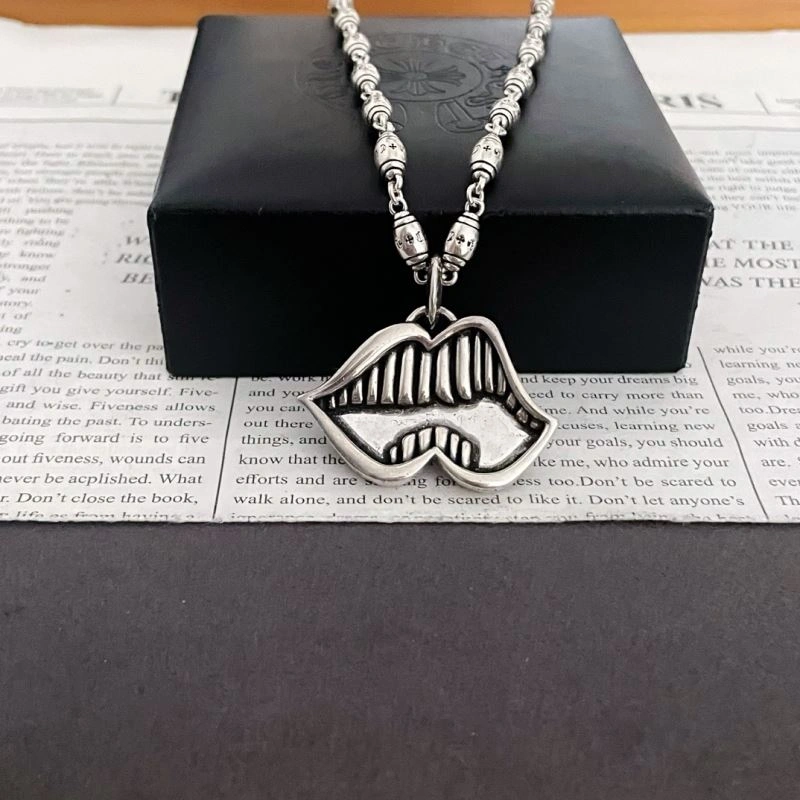 Chrxmx Hxxrts Necklaces Sophisticated 301054