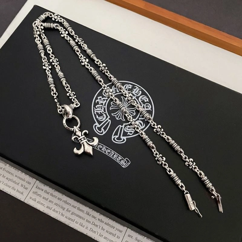 Breathable Chrxmx Hxxrts Necklaces 301060
