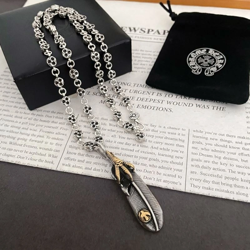 Chrxmx Hxxrts Necklaces Breathable 301069