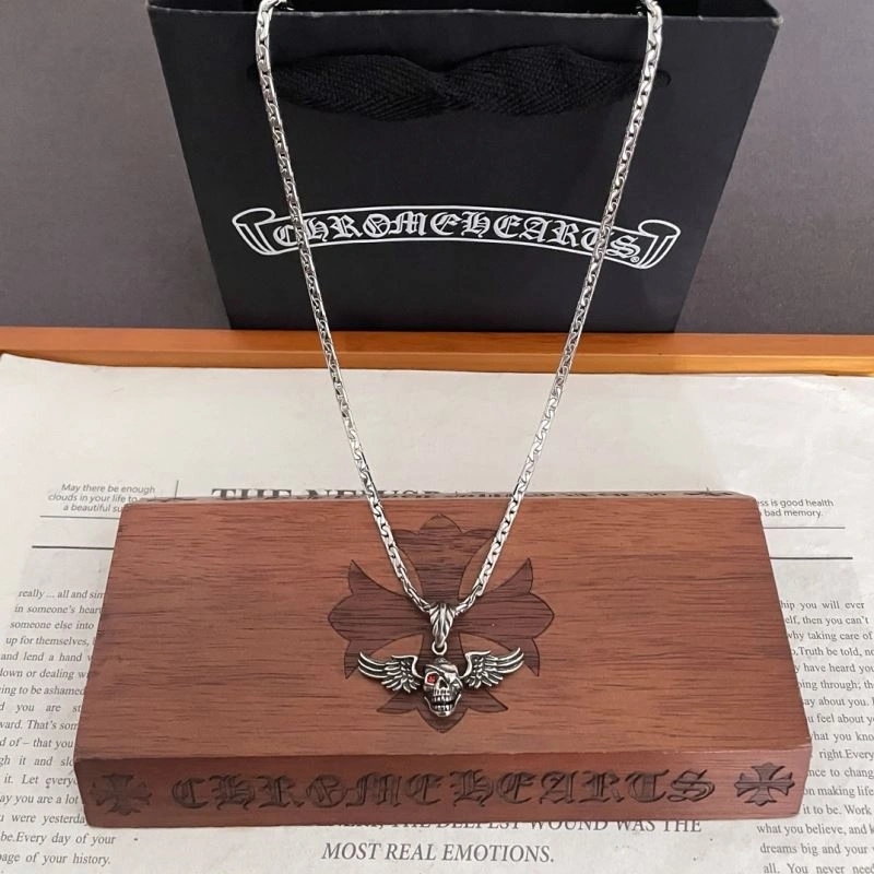 Chrxmx Hxxrts Necklaces Refined 301064