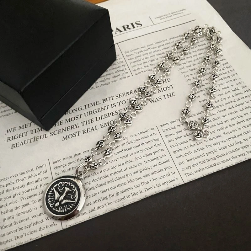 Classic Chrxmx Hxxrts Necklaces 301048