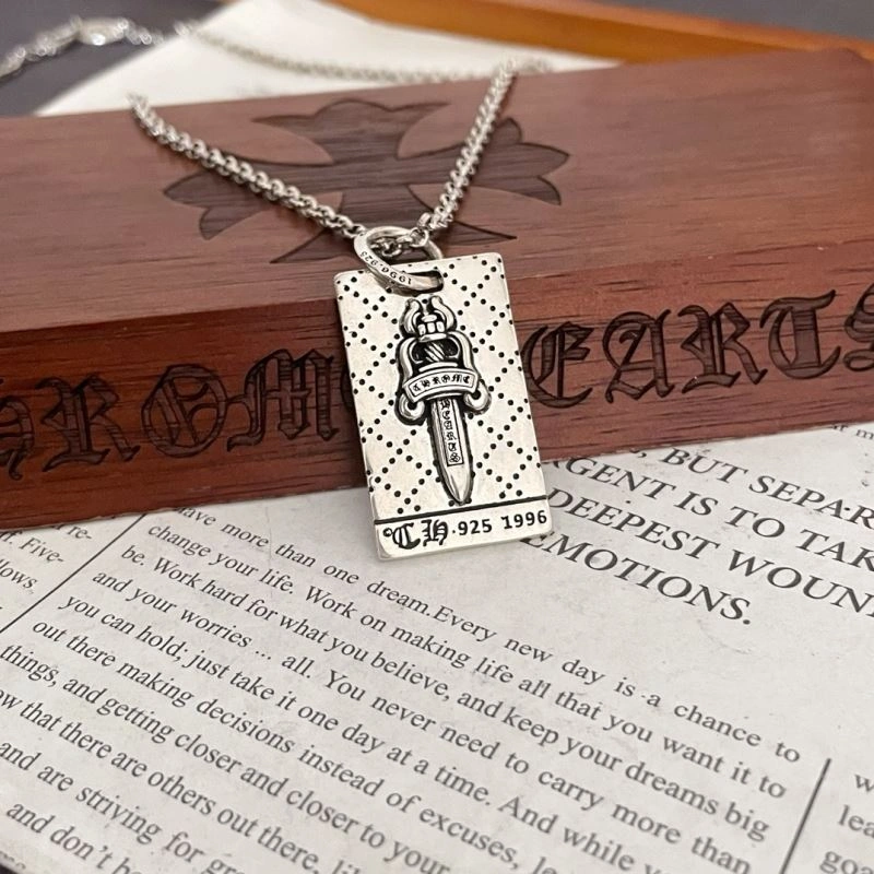 Unique Chrxmx Hxxrts Necklaces 301044