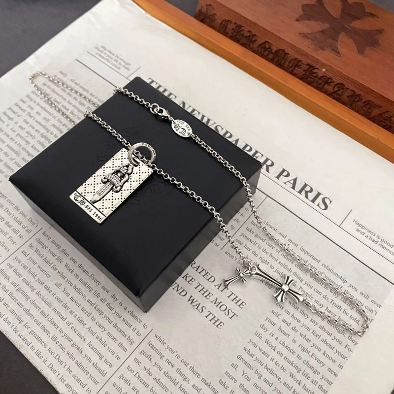Unique Chrxmx Hxxrts Necklaces 301044