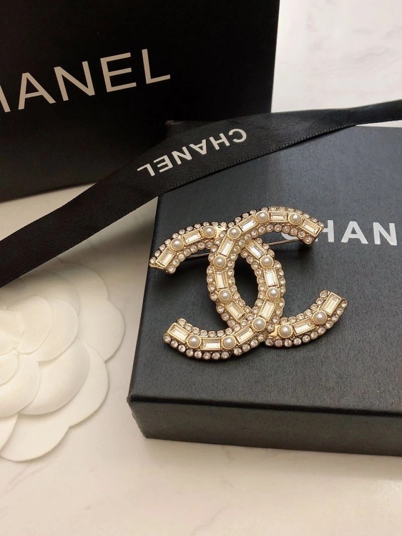 Chxnxl Brooches GoAnywhere 292872