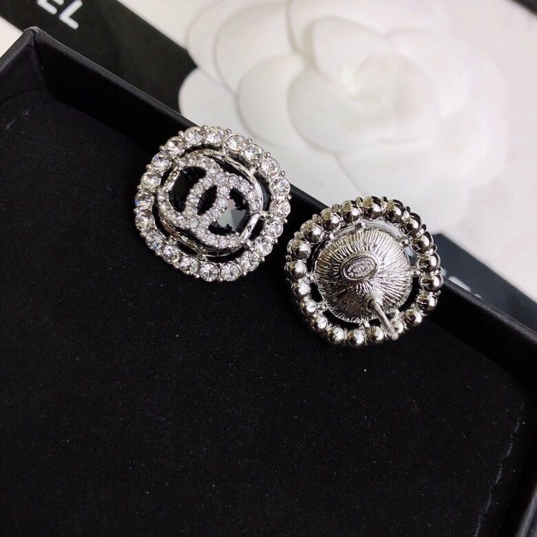 Chxnxl Earrings EyeCatching 291828