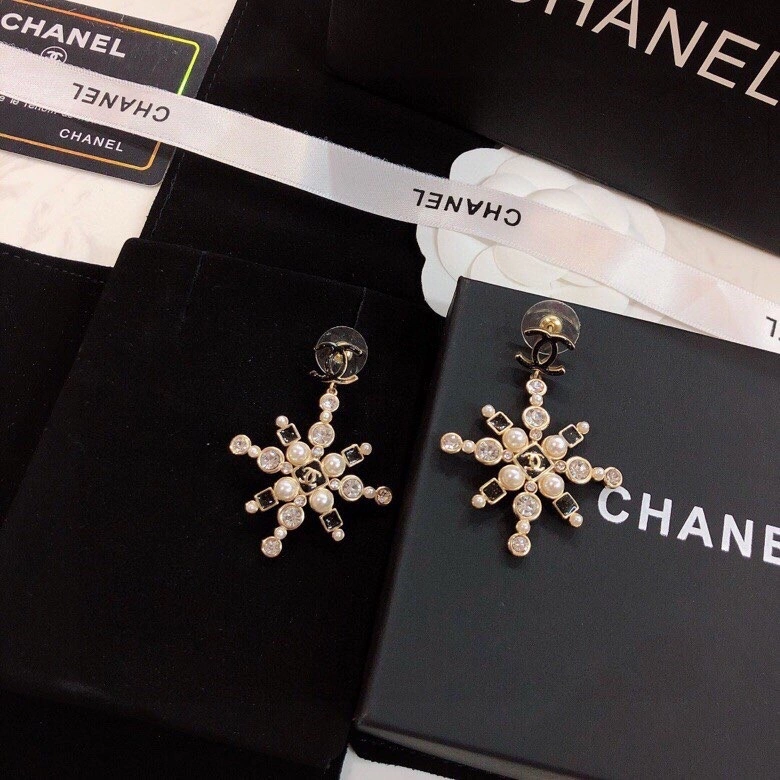 Trendy Chxnxl Earrings 291822
