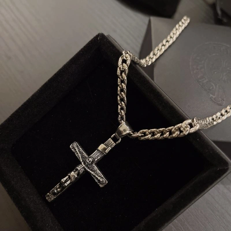 Fashionable Chrxmx Hxxrts Necklaces 301057