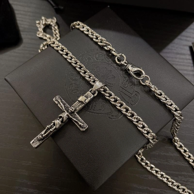 Fashionable Chrxmx Hxxrts Necklaces 301057