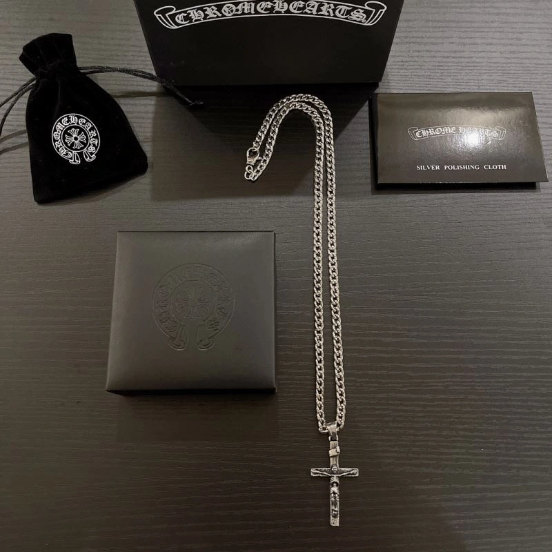 Fashionable Chrxmx Hxxrts Necklaces 301057