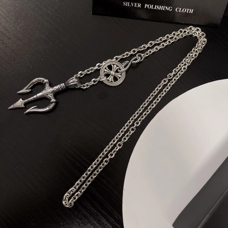 Stylish Chrxmx Hxxrts Necklaces 301050