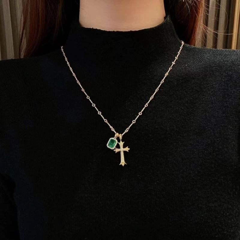 Chrxmx Hxxrts Necklaces GoodFit 301065