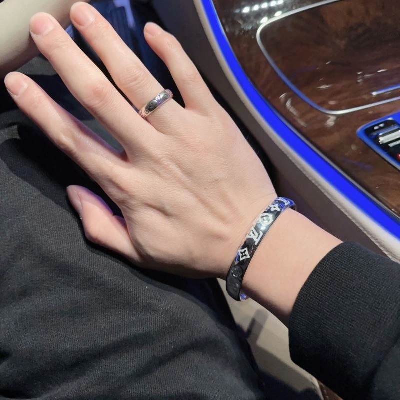 WellDesigned LX Bracelets 312003