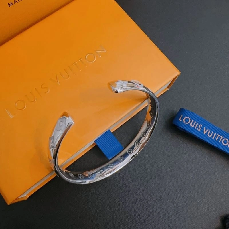 WellDesigned LX Bracelets 312003