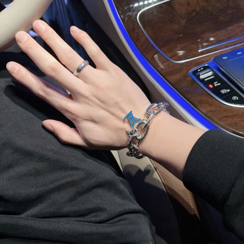WellDesigned LX Bracelets 312003