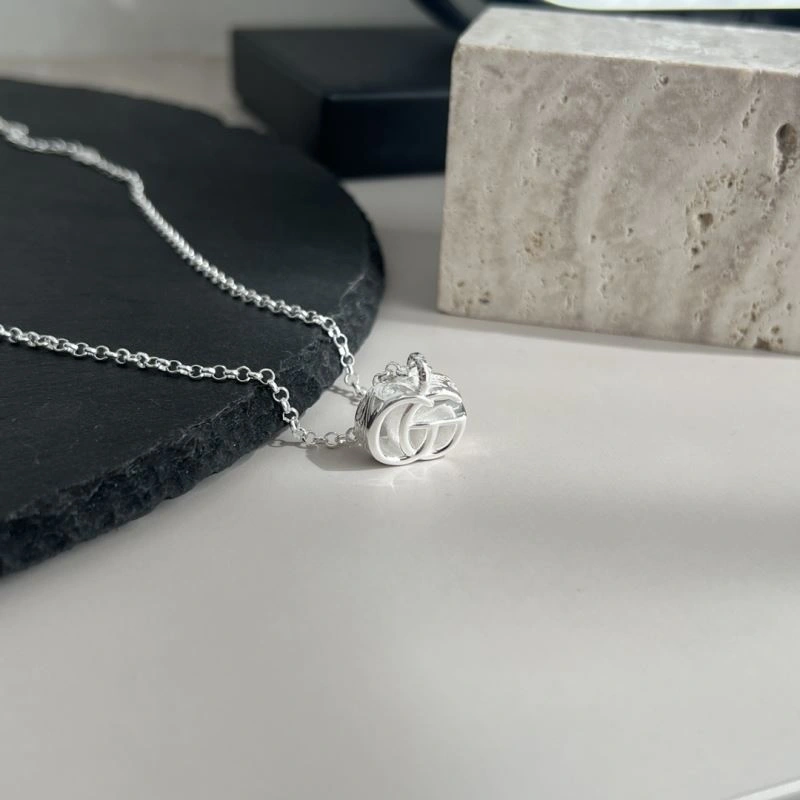 Gxccx Necklaces Elegant 306623