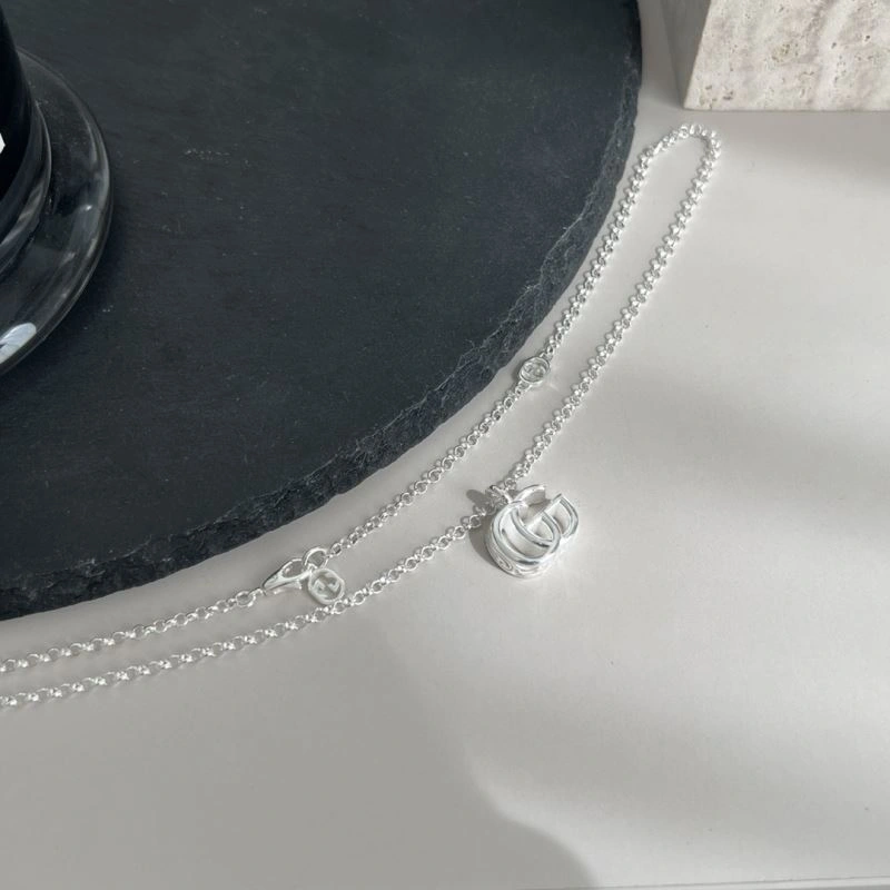 Gxccx Necklaces Elegant 306623