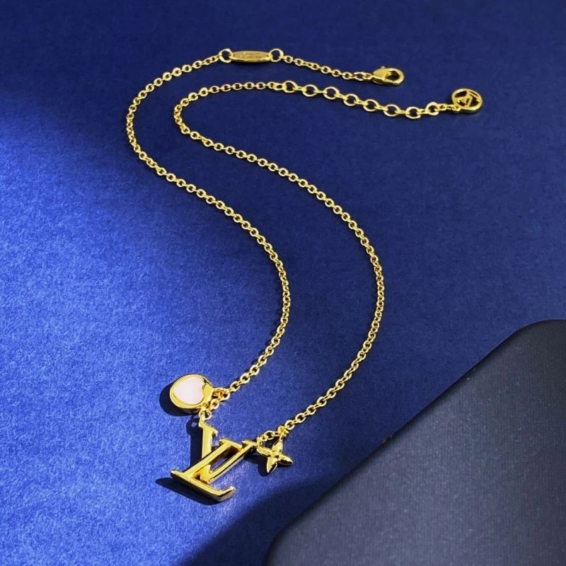 Comfortable LX Necklaces 311536
