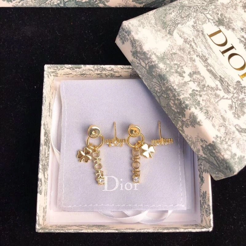 Practical Christian Dxxr Earrings 295388