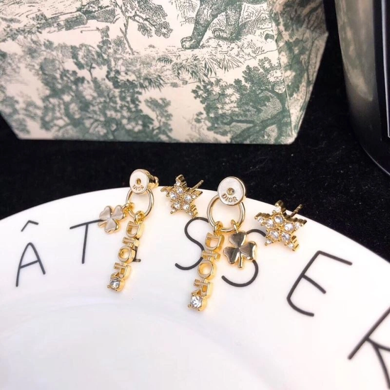 Practical Christian Dxxr Earrings 295388