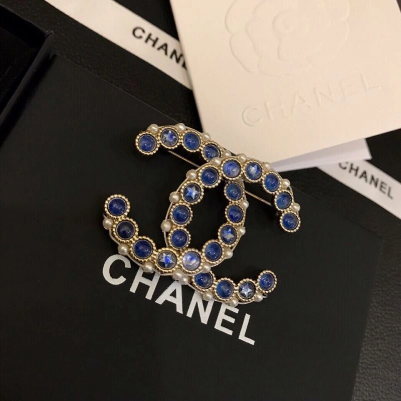 Refined Chxnxl Brooches 292860