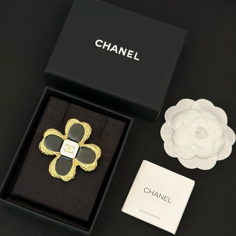 Chxnxl Brooches SportInspired 292857