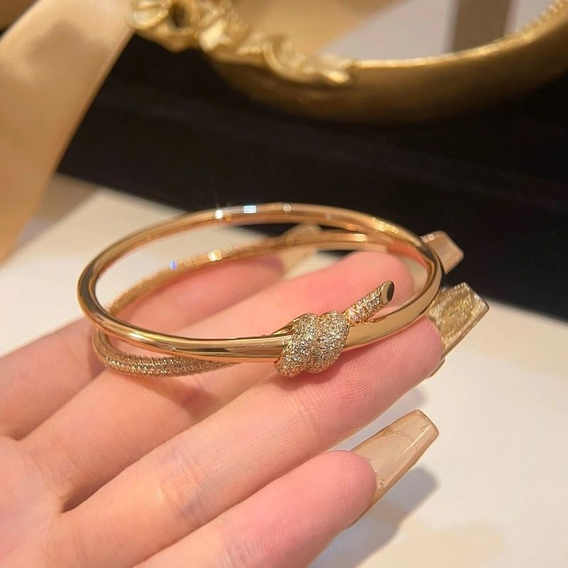 Practical LX Bracelets 312015