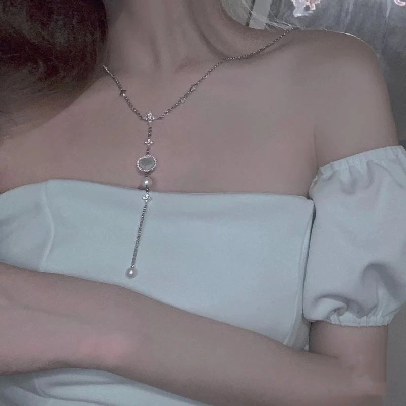 Modern Axm Necklaces 282156