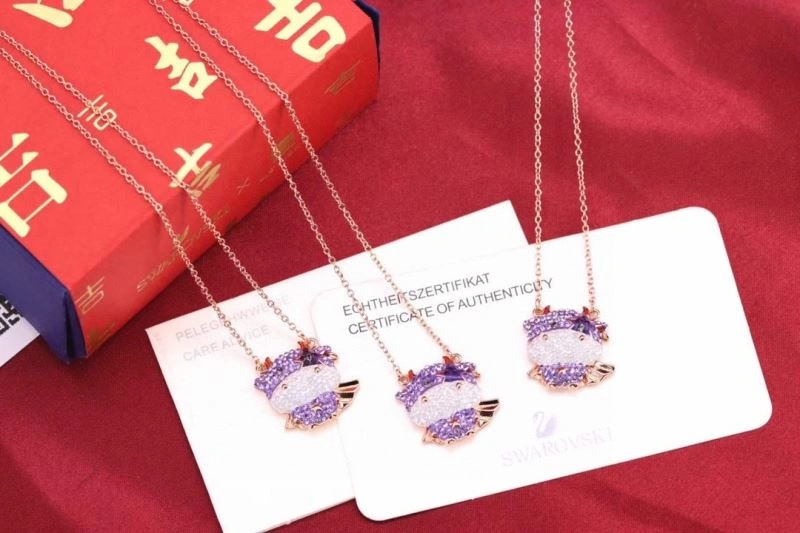 Trendsetting Swxrxvski Necklaces 315224