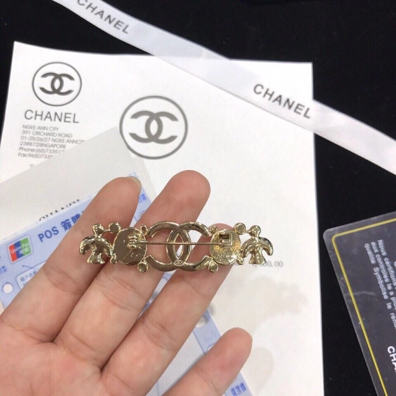 Bright Chxnxl Brooches 292848
